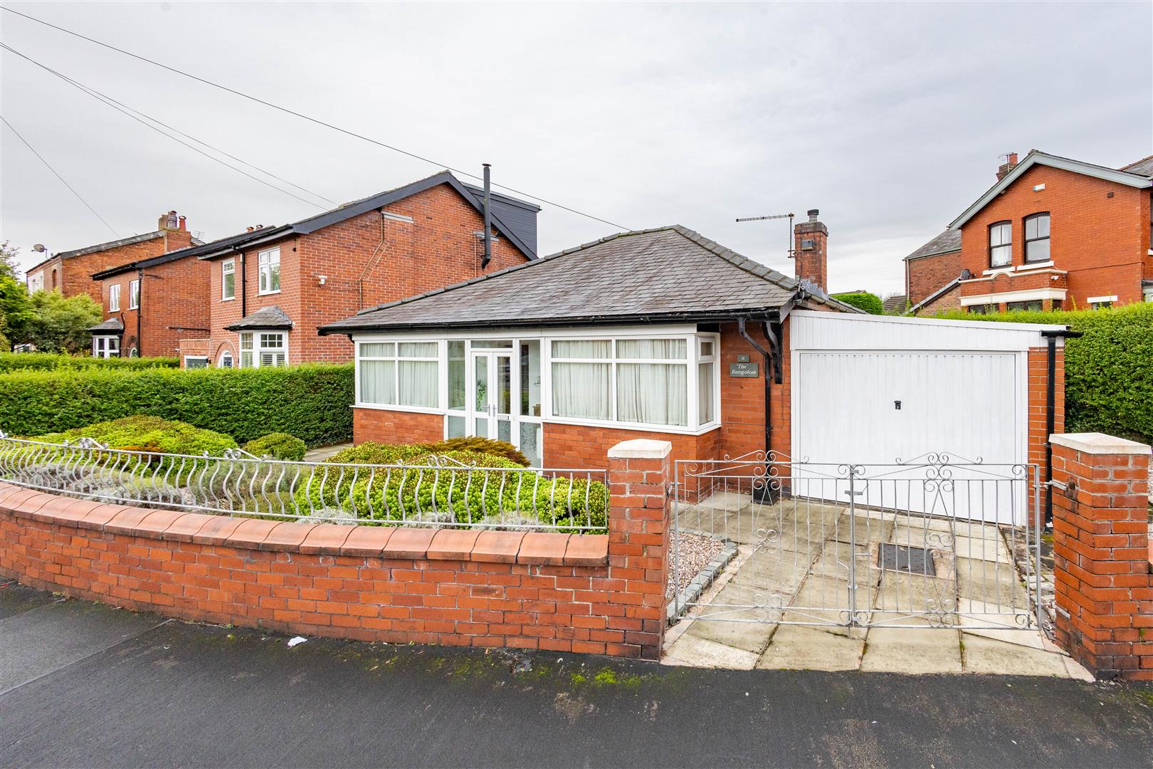 2 bed property in Rawcliffe Road, Chorley